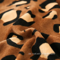 Beliebte bequeme kaffee-leopard-korallenfleece-bettwäsche-sets